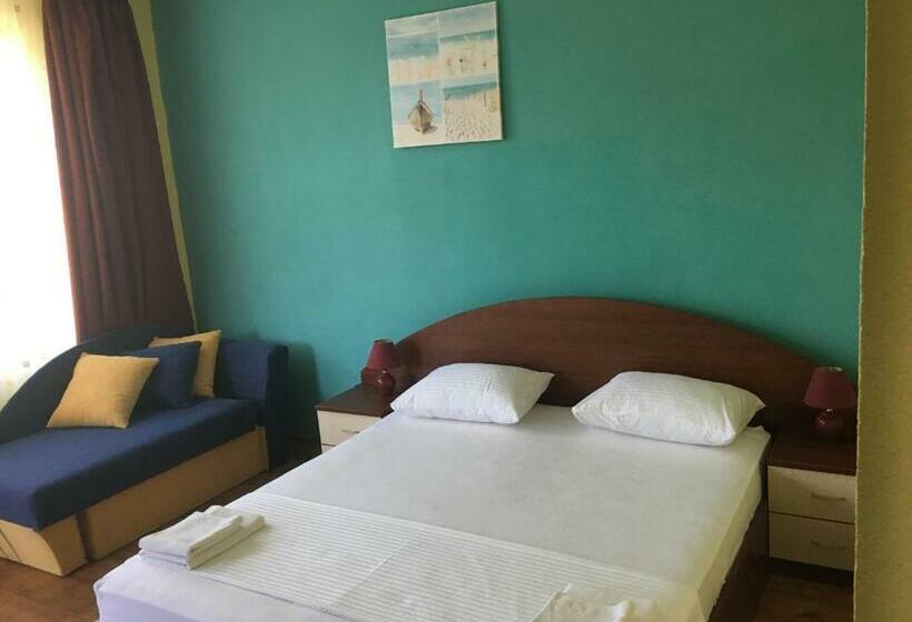 חדר דלוקס לשלושה עם נו לים, свети кирил лозенец