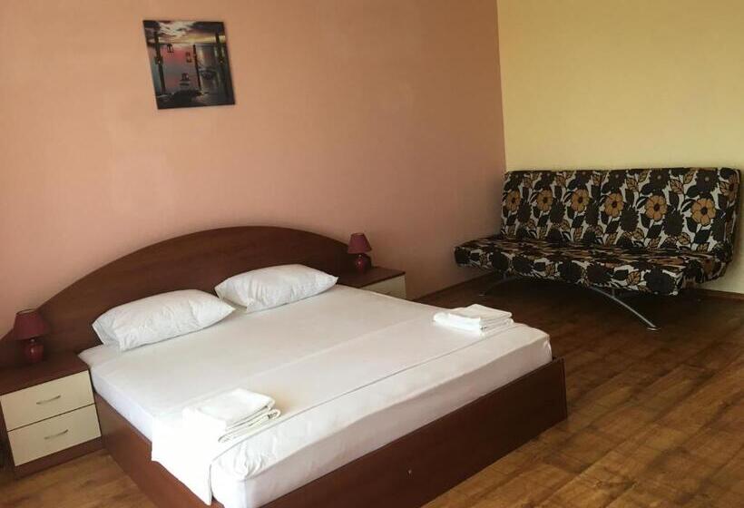 חדר לארבעה סטנדרטי עם נוף לגינה, свети кирил лозенец