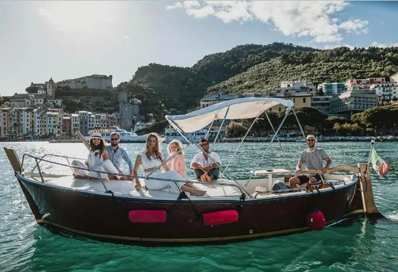 海の見える1ベッドルームアパートメント, Collimare Rooms & Sailing Near 5 Terre