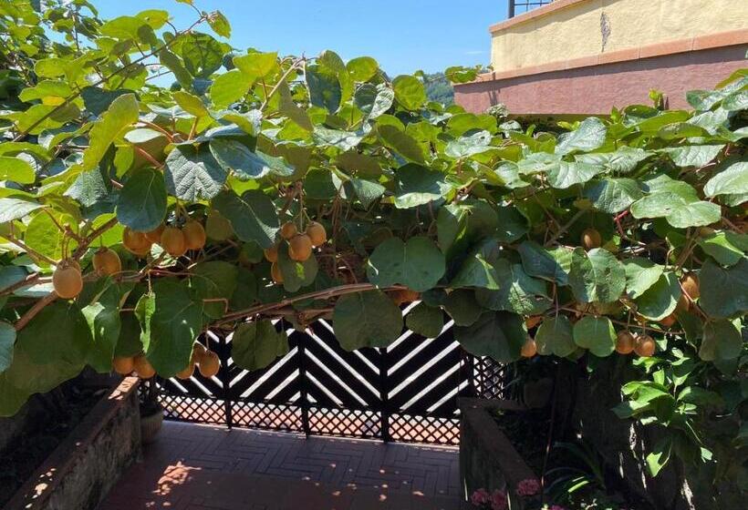 דירת חדר נוף לים, Collimare Rooms & Sailing Near 5 Terre