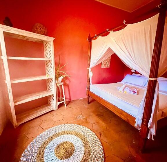 스탠다드 룸 킹사이즈 침대, Sannyas Boutique