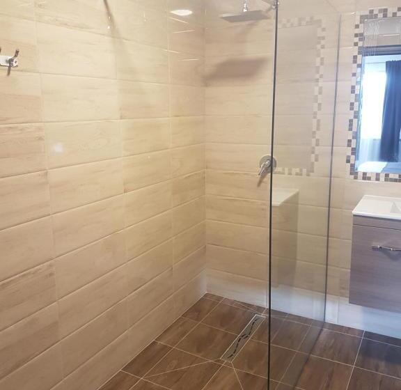 Номер Стандарт, Pensiunea Ok