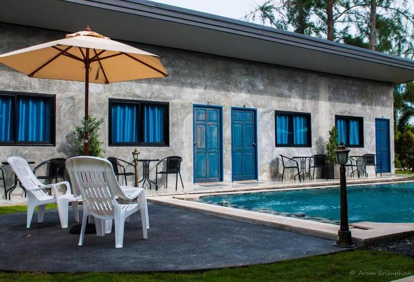 اتاق استاندارد با تخت بزرگ, Ongsa House