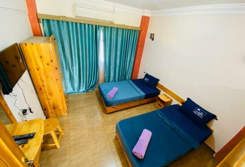 اتاق لوکس, Delta Dahab