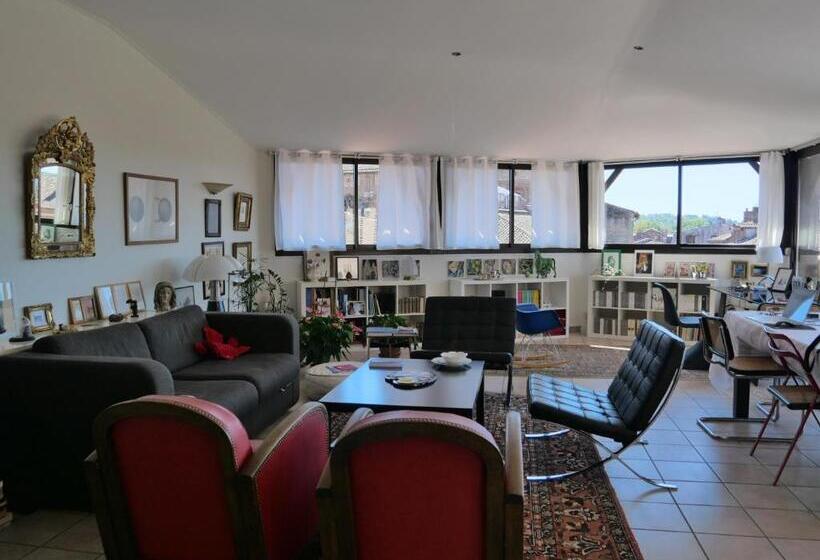 スタンダードルーム, Chambre D Elvire