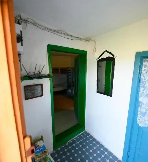 ルームシェアのワンベッド, Danube Delta Hostel Homestay & Camping