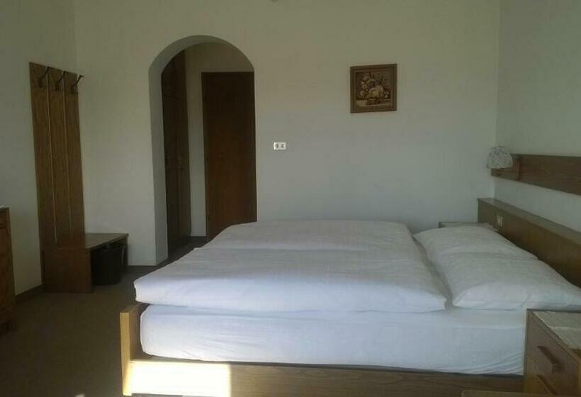 标准间带阳台, Garni Mühlanger