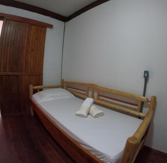 غرفة بريميوم رباعية, Morada Da Xica