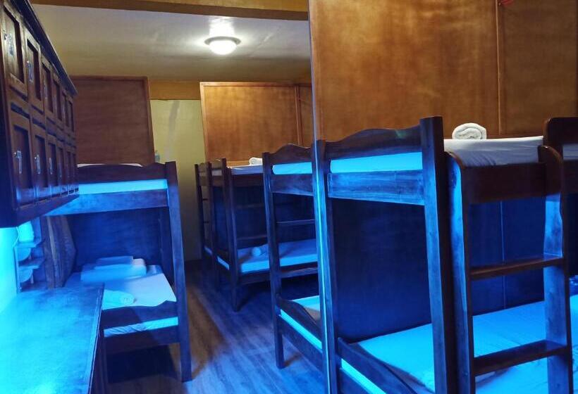 اتاق خانوادگی, Tagbalayon Lodging House