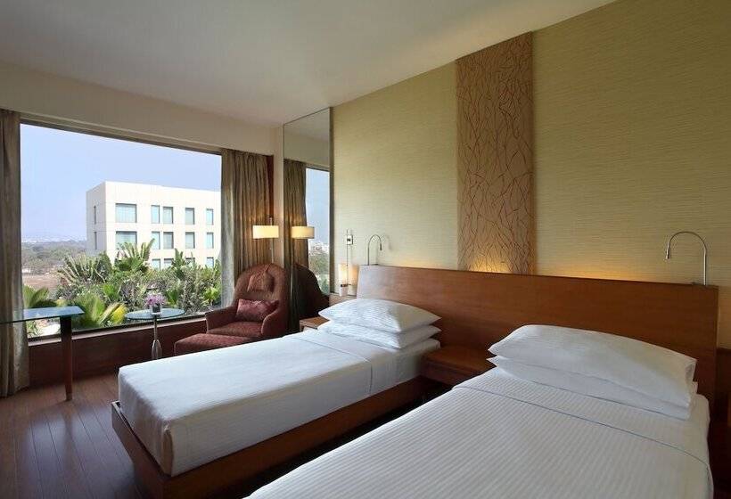 Номер бизнес-класса, Hyatt Pune