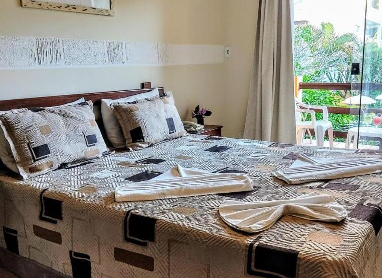 スーペリアースイート, La Brise