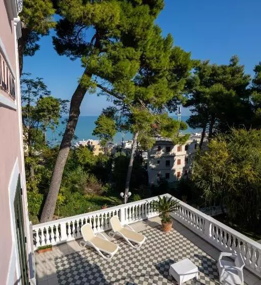 Suite with Terrace, Park Hotel Villa Maria