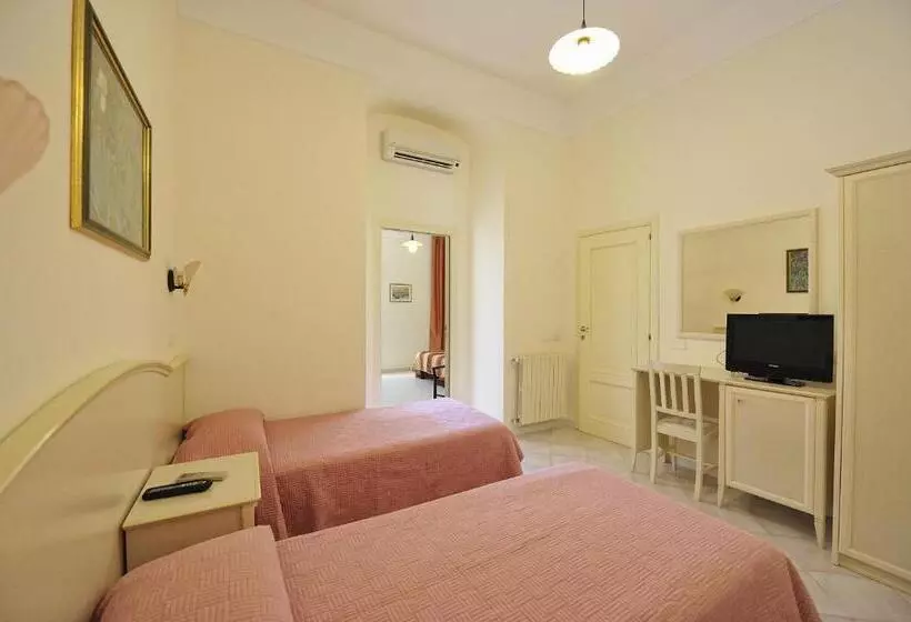 Suite with Terrace, Park Hotel Villa Maria