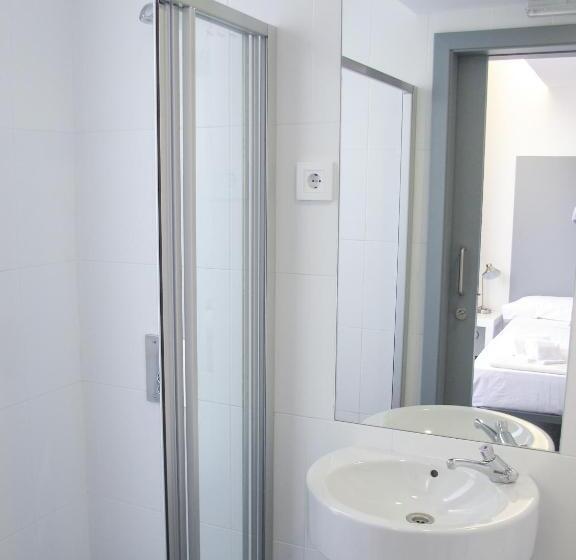 Chambre Individuelle avec Terrasse, St Christopher's Inn Barcelona