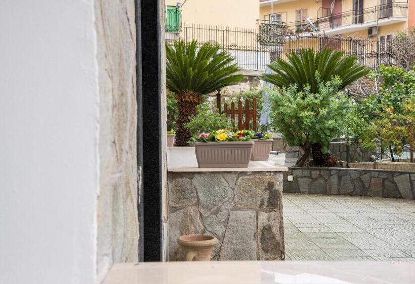 Deluxe Room with Balcony, B&b Del Sole