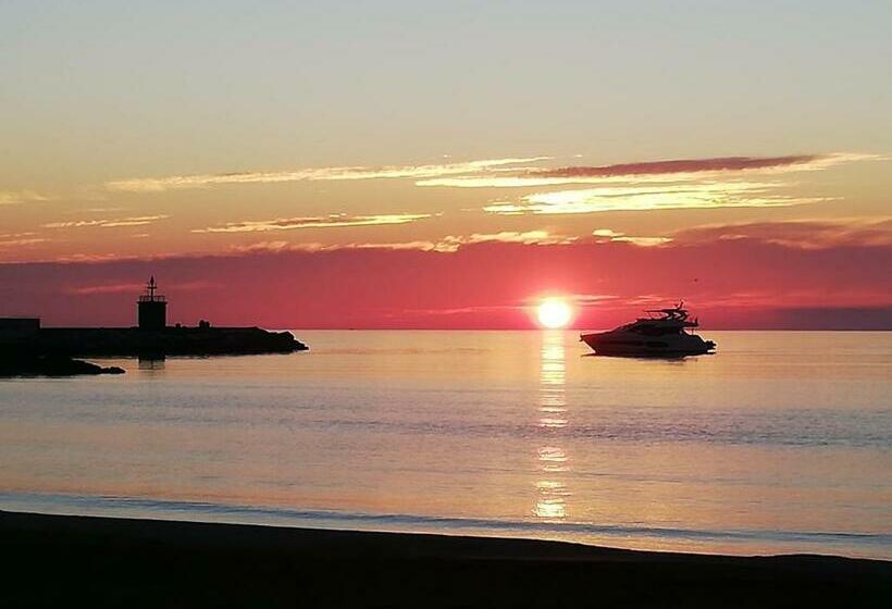 Triple Room Sea View, B&b L Orizzonte