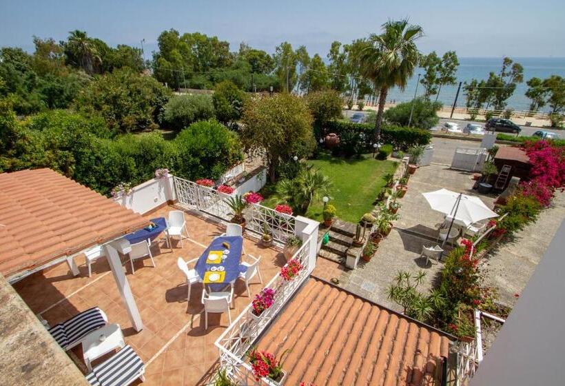 Triple Room Sea View, B&b L Orizzonte