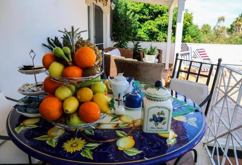 Triple Room Sea View, B&b L Orizzonte