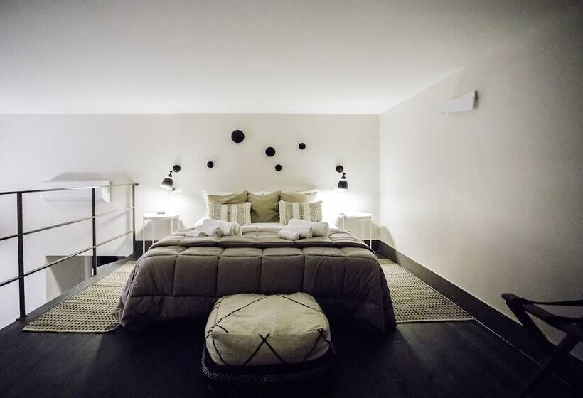 اتاق لوکس چهار تخته, Bb Casamatta