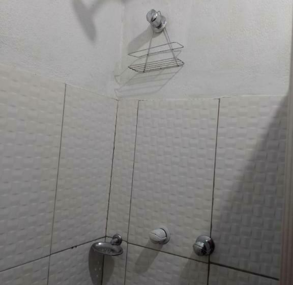 デラックスルーム, Caju Hostel