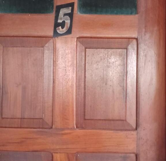 スタンダードトリプルルーム, Caju Hostel