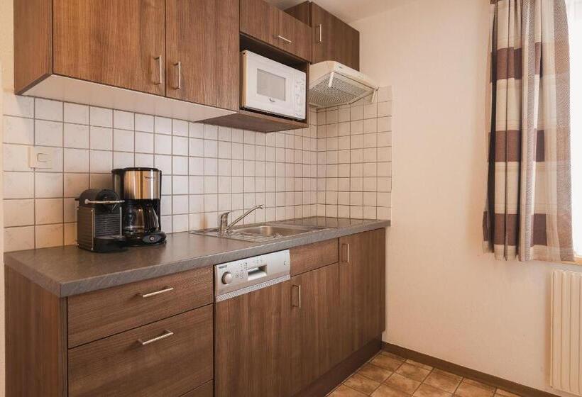 １ベッドルームアパートメント, Apart Pension Moos