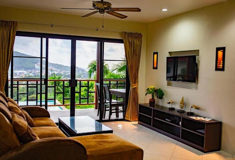 Sviitti Merinäkymä, Baan Chom View Kamala Sha Plus