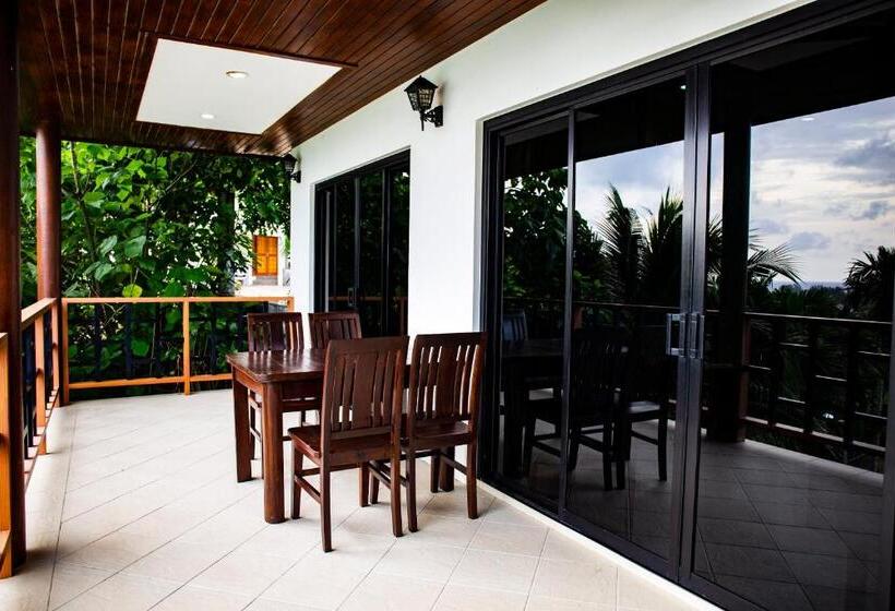 Sviitti Merinäkymä, Baan Chom View Kamala Sha Plus