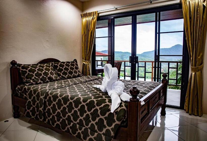 Sviitti Merinäkymä, Baan Chom View Kamala Sha Plus