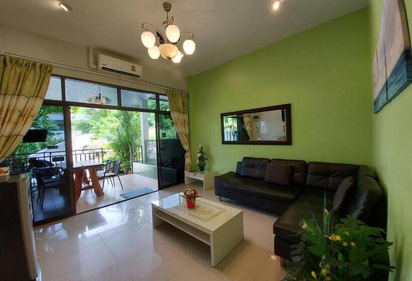 2ベッドルームハウス, Baan Aomsub