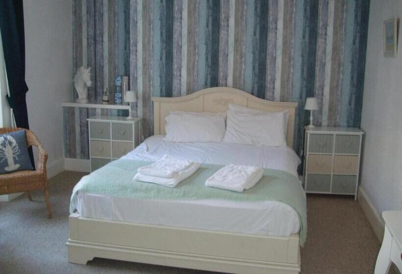 חדר סטנדרט עם מיטת קינג, Bluebells Guest House