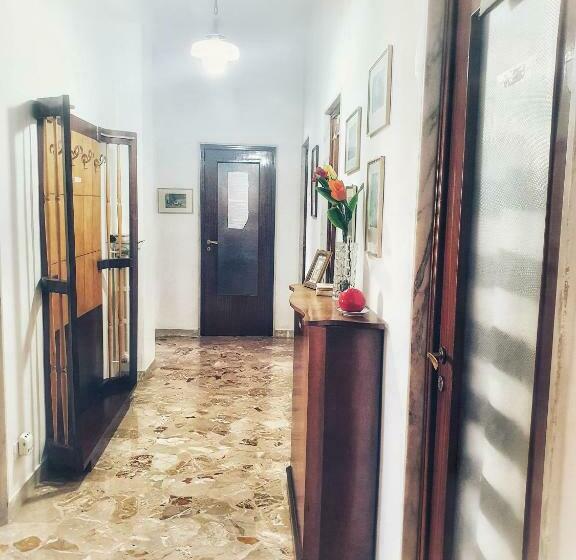 标准三人间内部客房, ççç Matera Short Term Rooms ççç