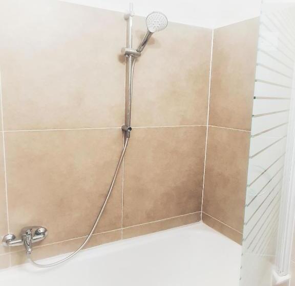 标准三人间内部客房, ççç Matera Short Term Rooms ççç