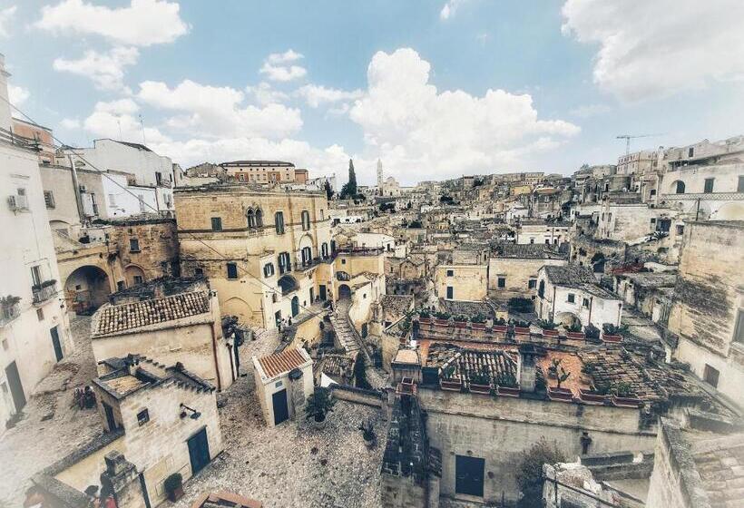 标准三人间共用浴室, ççç Matera Short Term Rooms ççç