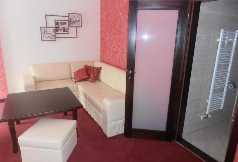 バルコニー付きスタンダードルーム, Penzión Hučava