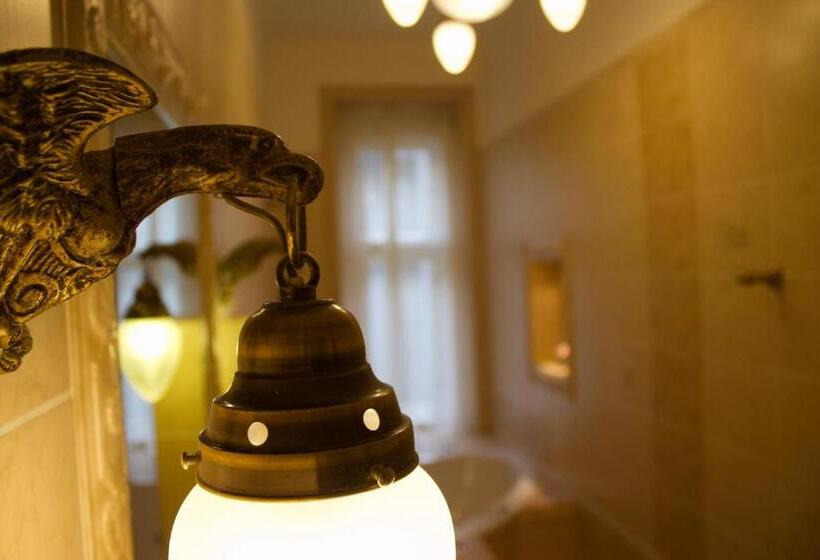 آپارتمان 1 خوابه, Prague Palace   Wenceslas Square