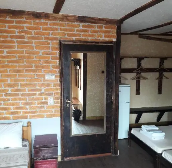 Standaard Vierpersoonskamer, Rooms43