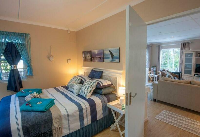 חדר דלוקס, The Holliday Pad