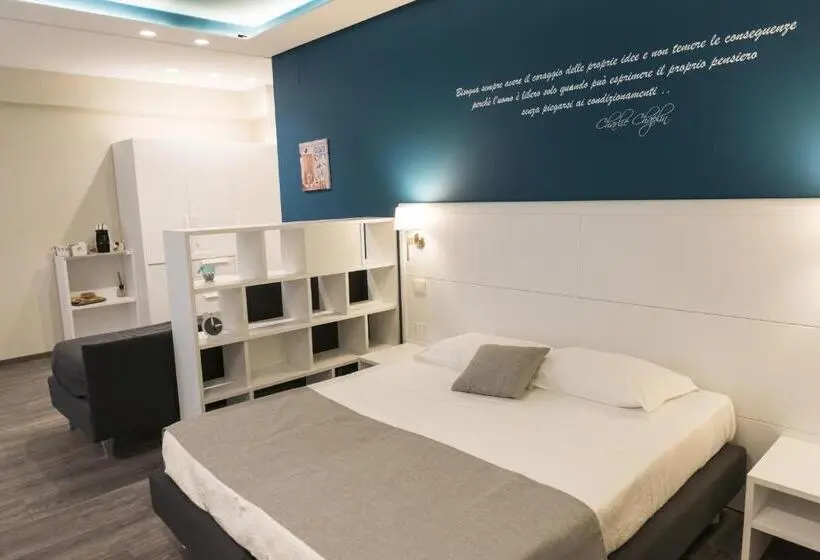 ファミリーステューディオ, Residence Del Sole Manfredonia
