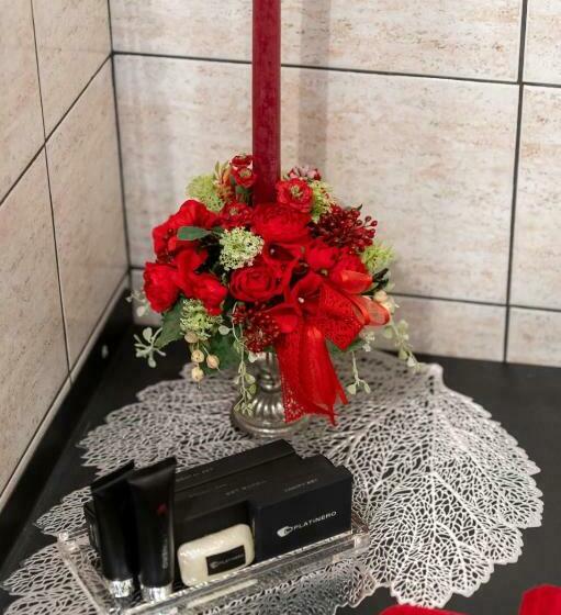 חדר דלוקס לשלושה, B&b Alexander