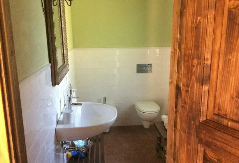スタンダードルーム, B&b Casalnovo