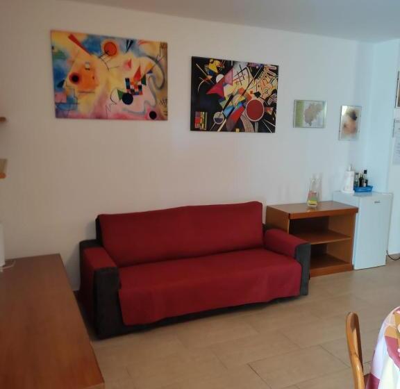 آپارتمان 1 خوابه, B&b Mattia