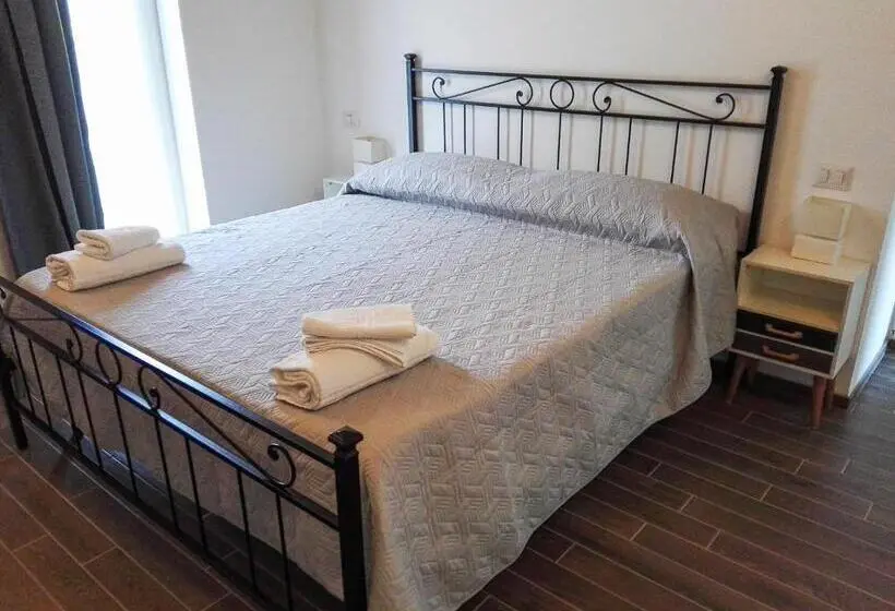 اتاق استاندارد, B&b Villamarea