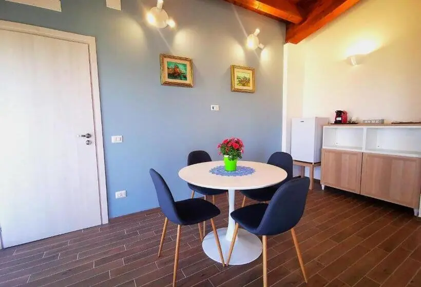 سوئیت با تخت بزرگ, B&b Villamarea