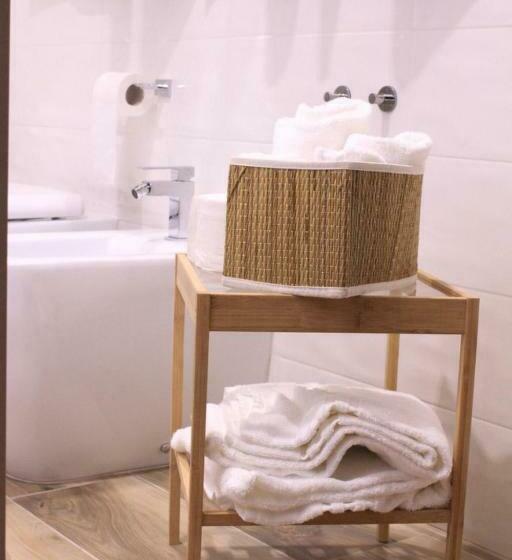 デラックスルーム, Gazebo Rooms