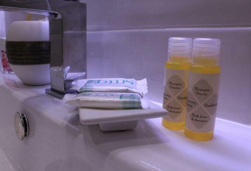 スタンダードルーム, Gazebo Rooms