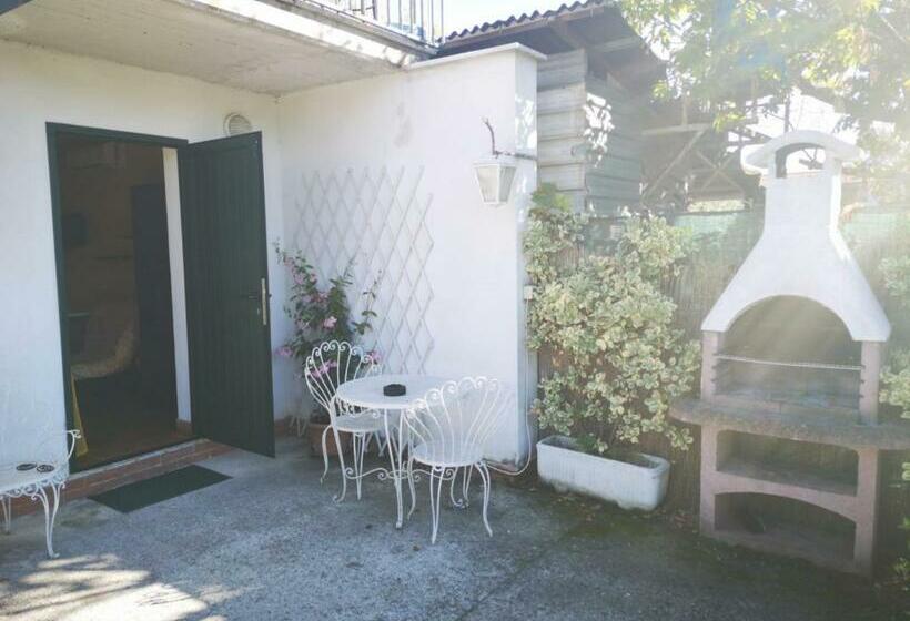 اتاق لوکس, Nonna Piera