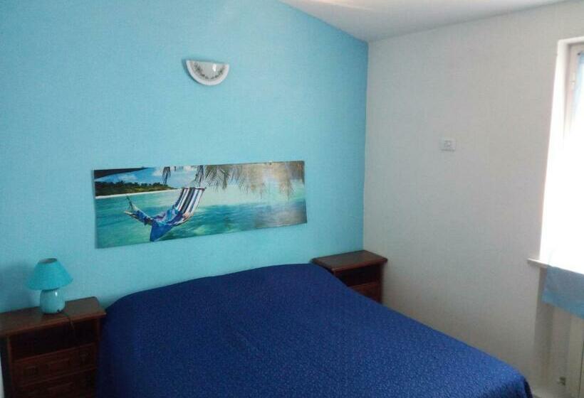 اتاق لوکس, Nonna Piera