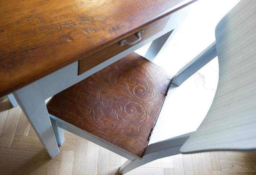 اتاق استاندارد با بالکن, Il Piccolo Cavour Charming House B&b
