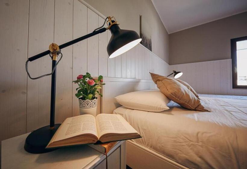 اتاق استاندارد سه نفره, Le Terrazze B&b